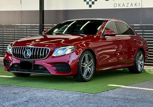 Mercedez-BENZ E 220D AMG