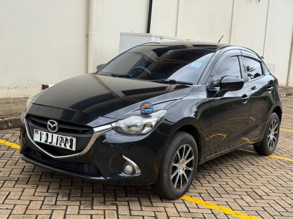 2015,Mazda Demio