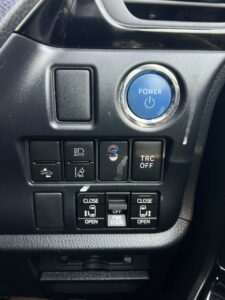 2019,Toyota Noah — photo 2