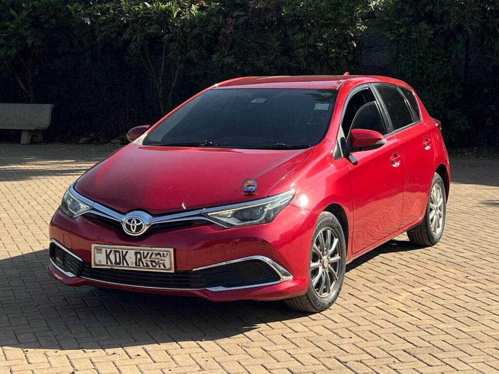 2016 Toyota Auris