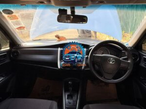 2015,Toyota Fielder — photo 3