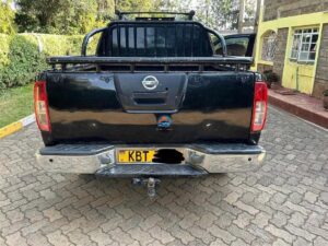 Nissan Navara — photo 3