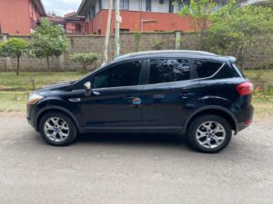 Ford Kuga — photo 8