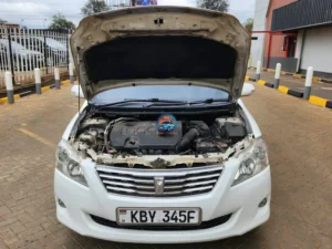 Toyota Premio — photo 9