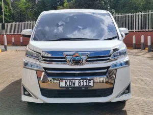 Toyota Vellfire — photo 13