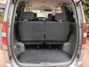Toyota Noah — photo 9