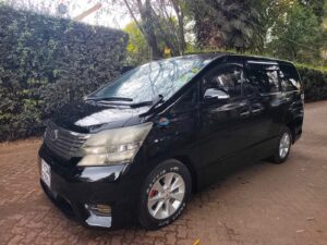 Toyota Vellfire — photo 8