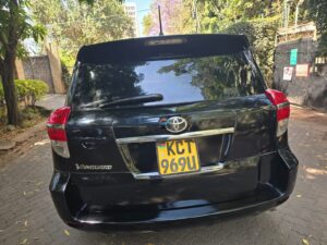 Toyota Vanguard — photo 5
