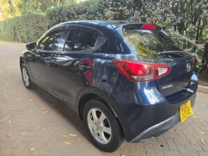 Mazda Demio — photo 11