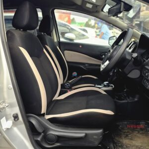 2019,Nissan Note,E-Power — photo 2