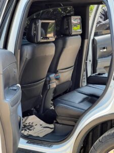 2016,Mitsubishi Outlander — photo 2